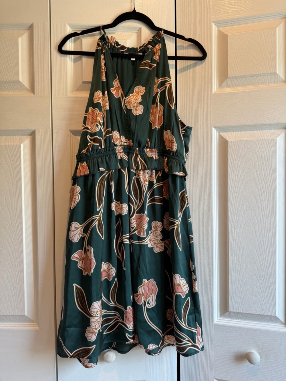 DR2 Teal Halter Dress with Pink and Cream Accents - Picture 2 of 6